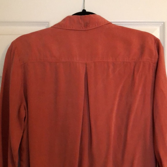 ✨Cloth & Stone Coral Color Long Sleeve Button Down Blouse Top Size Medium M✨ - Picture 7 of 12